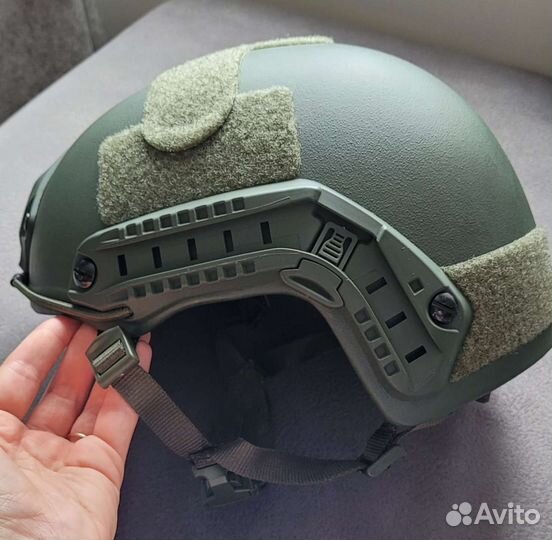 Военный шлем