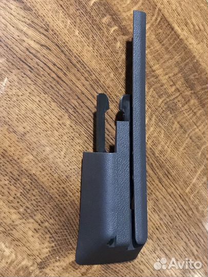 VW Накладка направляющих седений пер/левая