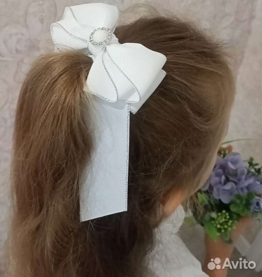 Школьные банты и заколки ручной работы