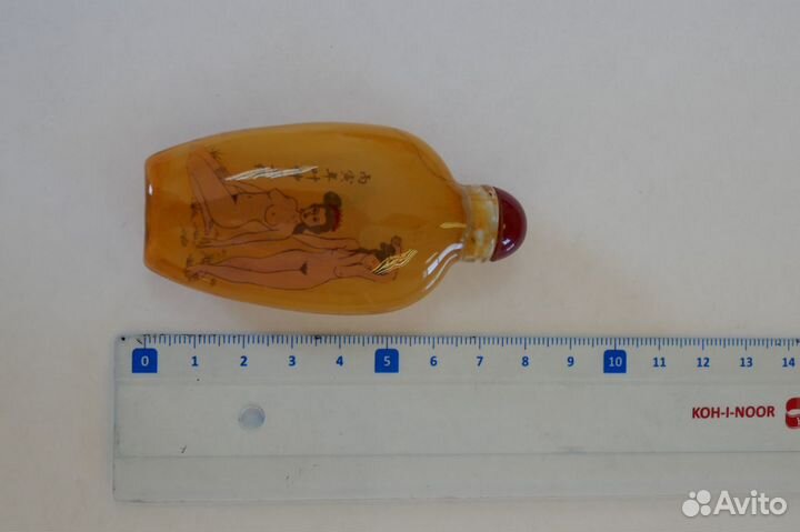 Эротика. Флакон для нюхательного табака. Китай