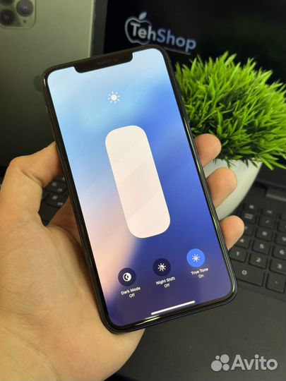 iPhone 11 Pro Max, 64 ГБ