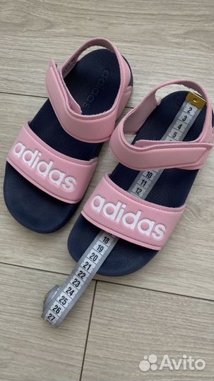 Сандалии adidas 31