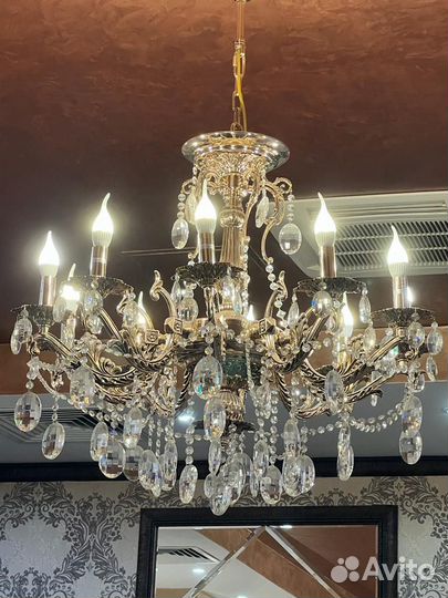 Люстра и бра 2шт