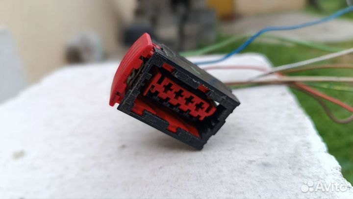 Штекер фары peugeot 207