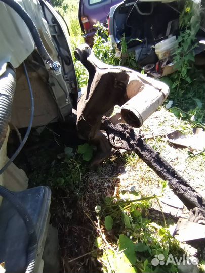 Подрамник Nissan Primera Р12