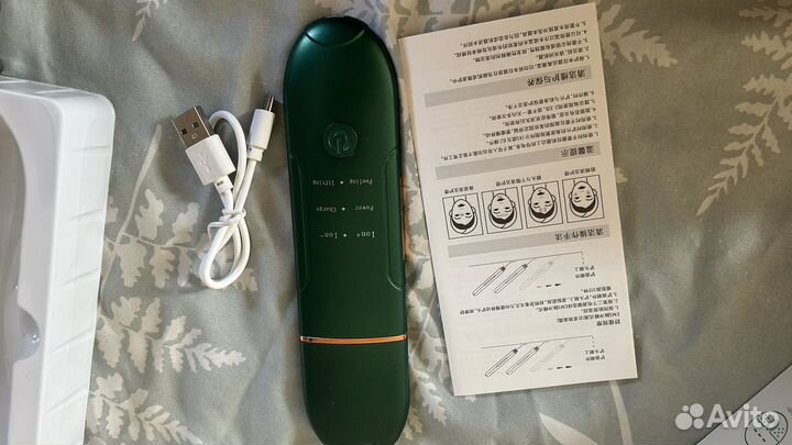 Ультразвуковой аппарат для чистки лица