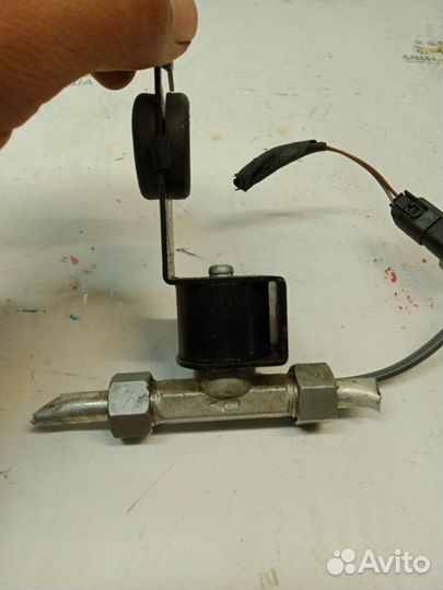 Клапан электромагнитный Mercedes-Benz S500 W221