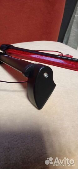 Стоп-сигнал дополнительный на заднее стекло