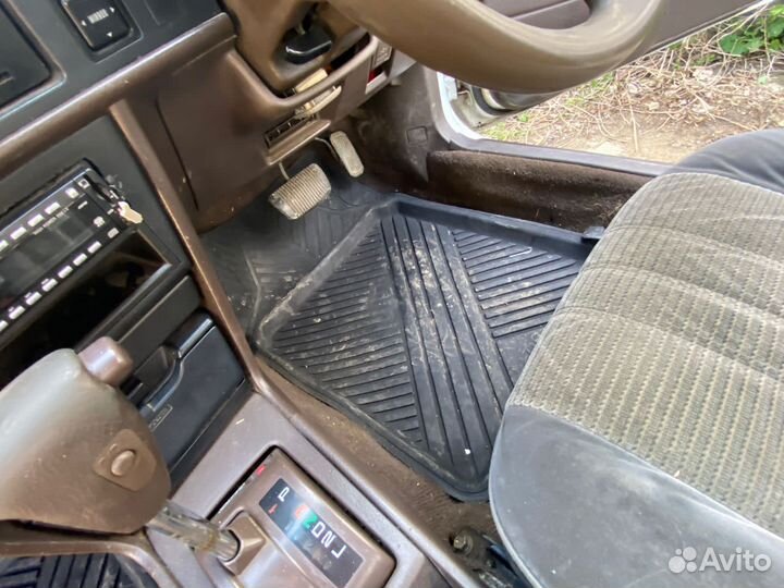 Комплект ковриков Toyota Carina 170