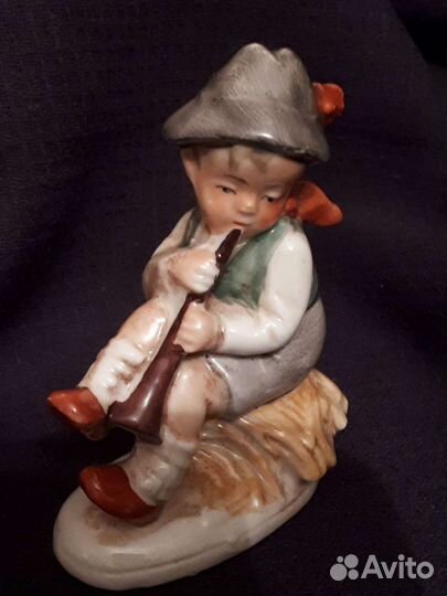 Мальчик с дудочкой Германия