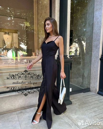 Комбинезон женский