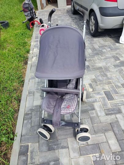 Прогулочная коляска трость