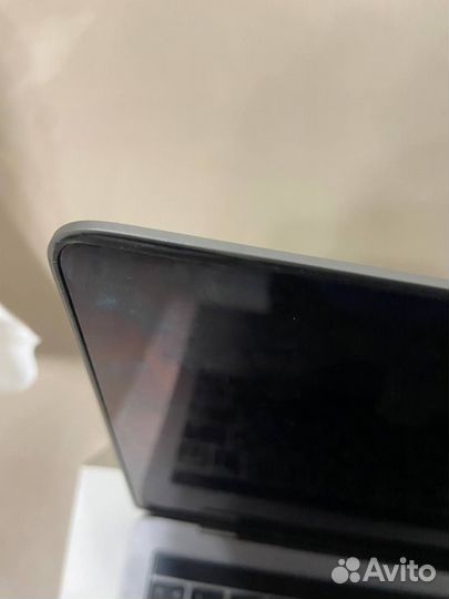 Apple MacBook Pro 13 2019