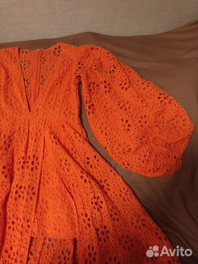 Новое нарядное платье ASOS с вышивкой 46 размер