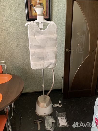 Вертикальный отпариватель Philips GC524/60