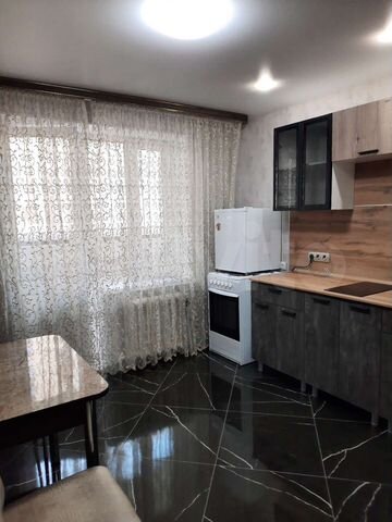 1-к. квартира, 40 м², 3/10 эт.
