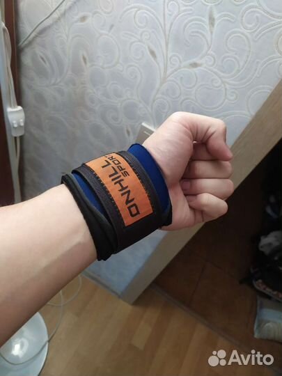 Штанга с изогнутым грифом