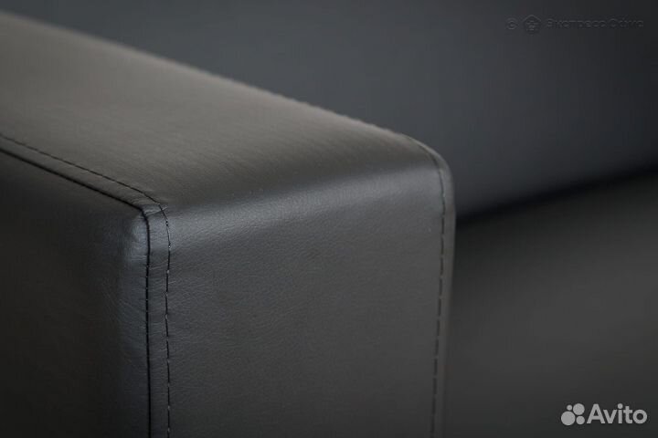 Диван офисный трехместный Аполло