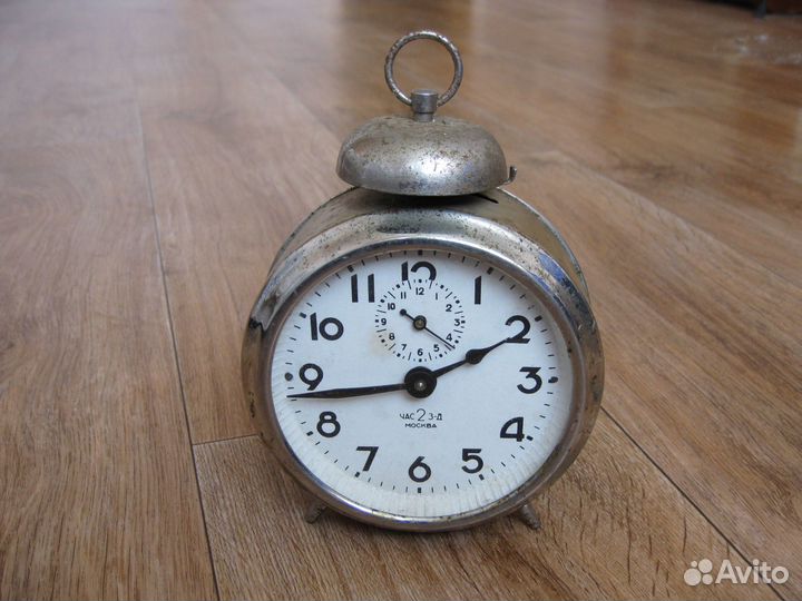 Старые будильники