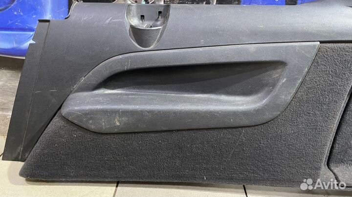 Обшивка багажника Audi Q7 1 4L