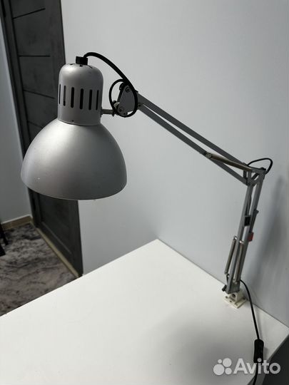 Настольная лампа IKEA терциал