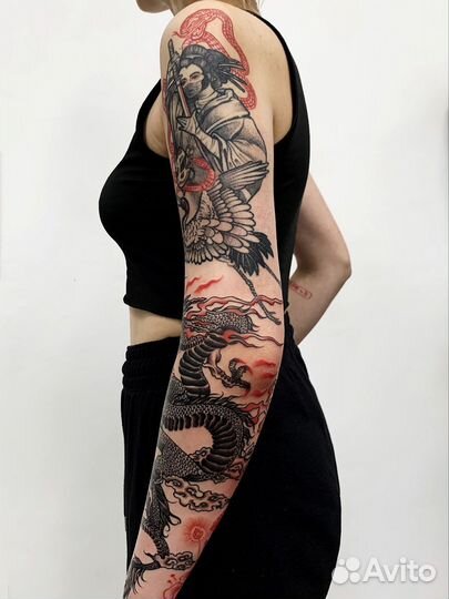 Мастер художественной татуировки