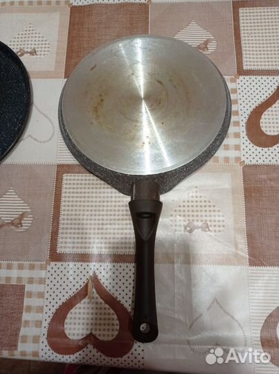 Сковородки блинные 24 см
