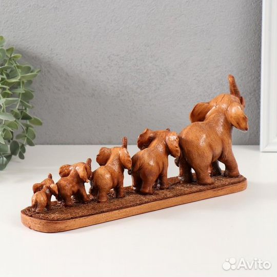 Сувенир полистоун 'Пять слонов на подставке' под д