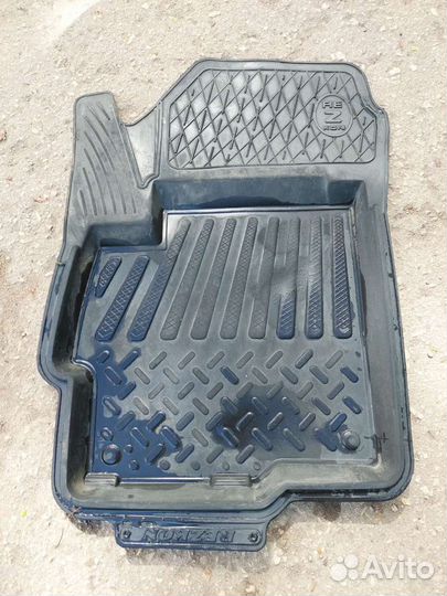 Резиновые коврики mitsubishi outlander XL