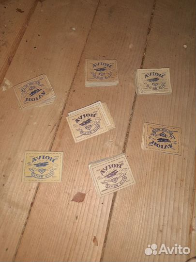 Клатчи на (куртки,штаны, рубашки и т. п.)