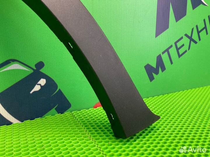 Накладка крыла задняя правая Bmw X5 E70 N57D30A