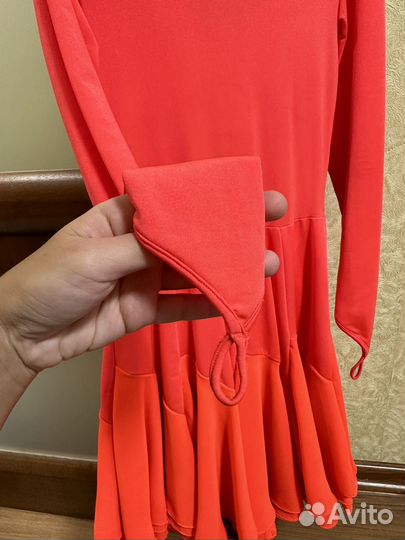 Платье для бальных танцев