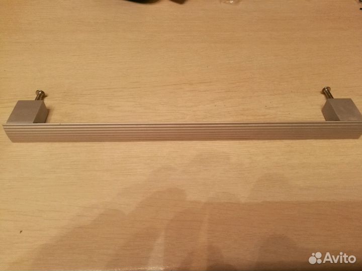 Ручки мебельные, алюминий (256 мм. boyard)
