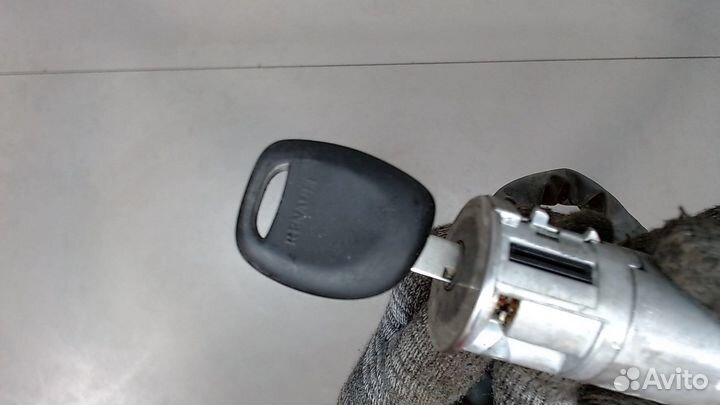 Замок зажигания Renault Kangoo, 2000