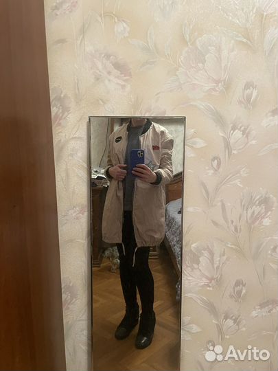 Ветровка Guess