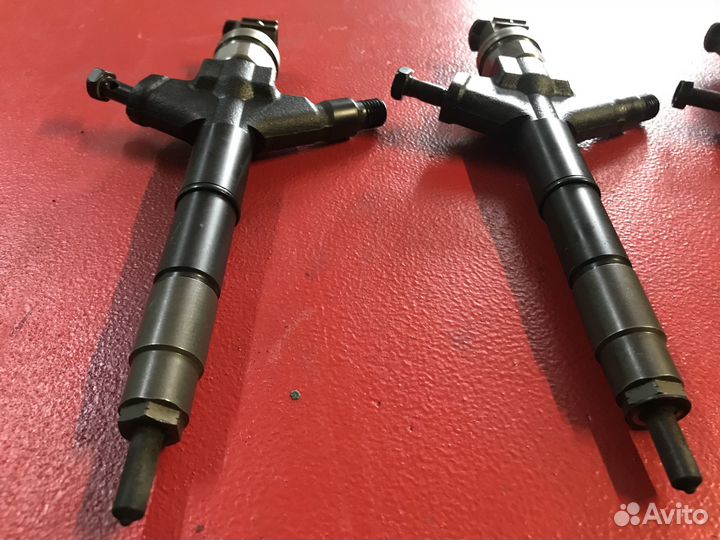 Форсунка Nissan Pathfinder yd25 190 л.с