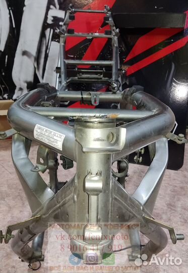 Рама Yamaha FZS1000 Fazer 01-05 5LV