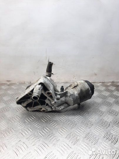 Корпус масляного фильтра Opel Astra хэтчбэк 5 дв