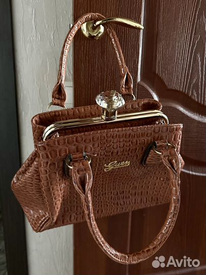 Сумка guess