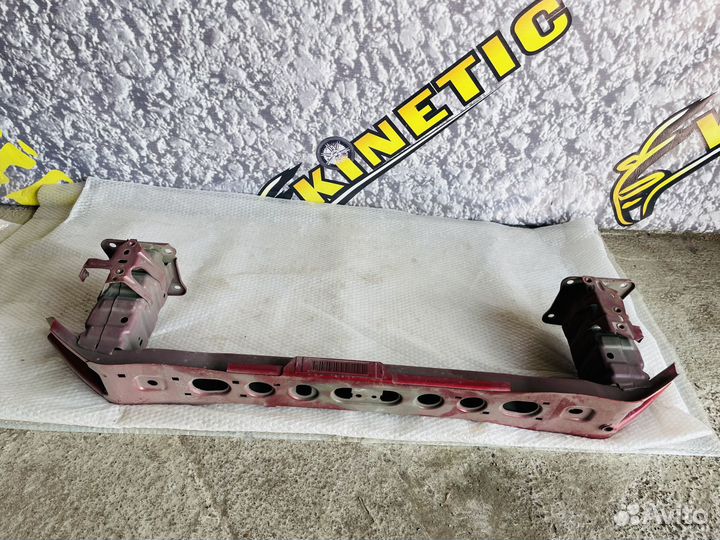 Усилитель бампера передний Ford Focus Фокус 3