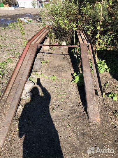 Эстакада для автомобиля