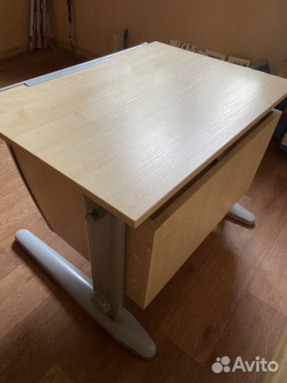 Растущая парта дэми