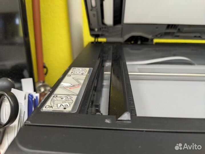 Brother MFC-L2700DWR