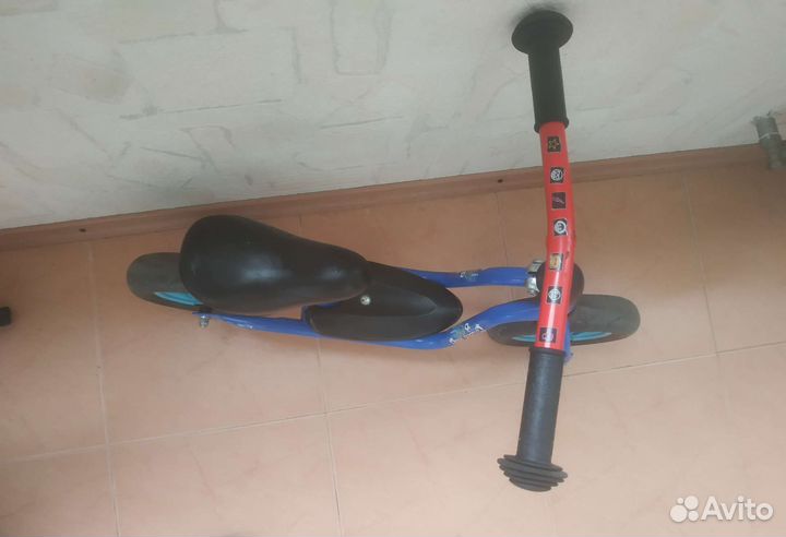 Детский беговел Paky