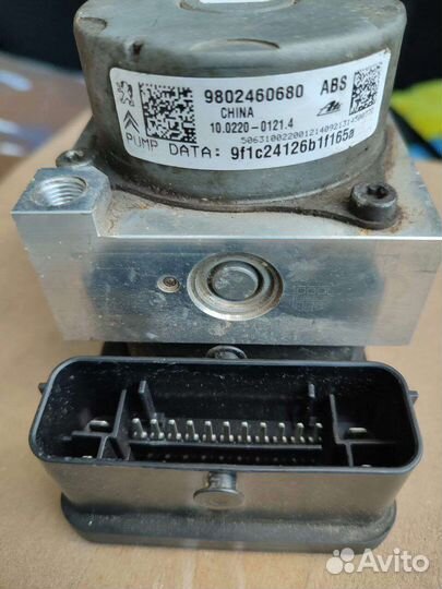 Блок ABS Peugeot 208