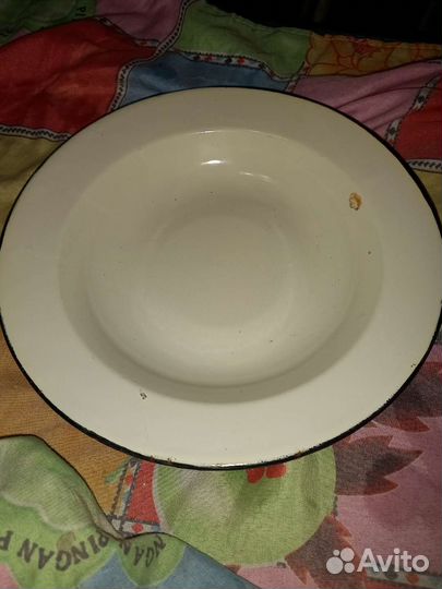 Тарелки эмалированные СССР