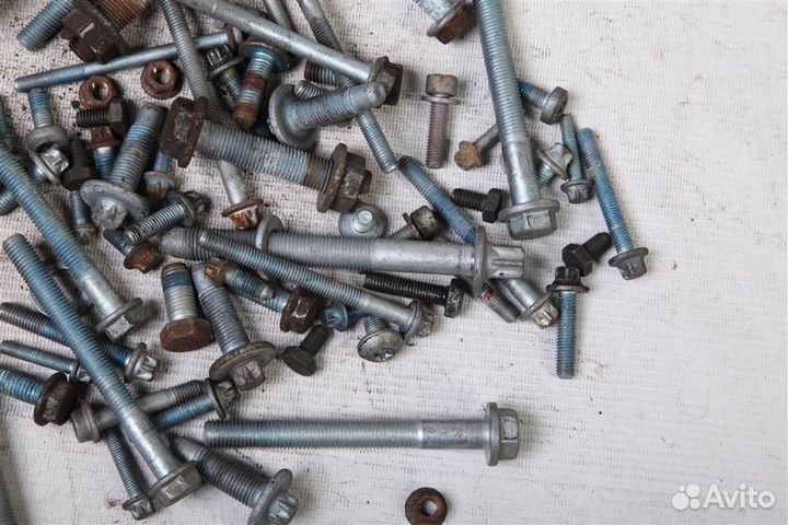 Болты подвески Mercedes-Benz W169 A-Class 2004-20