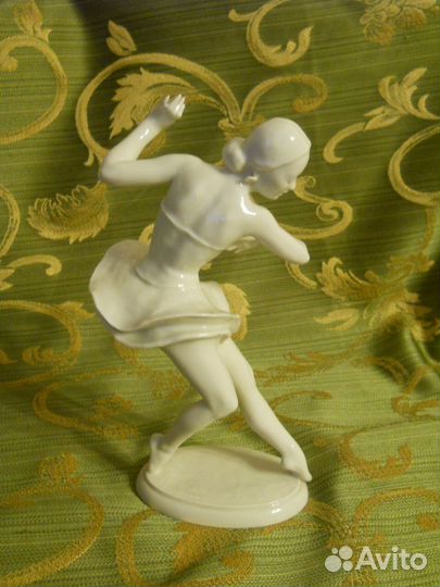 Фарфоровая статуэтка балерина hutschenreuther