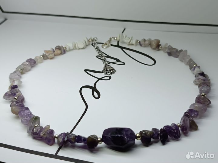 Колье из натуральных камней