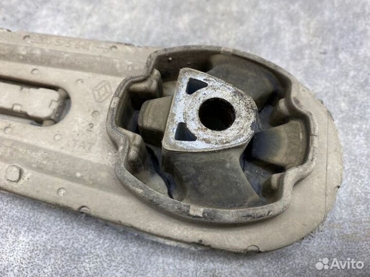 Опора двигателя задняя Renault Logan 1.4 K7J710